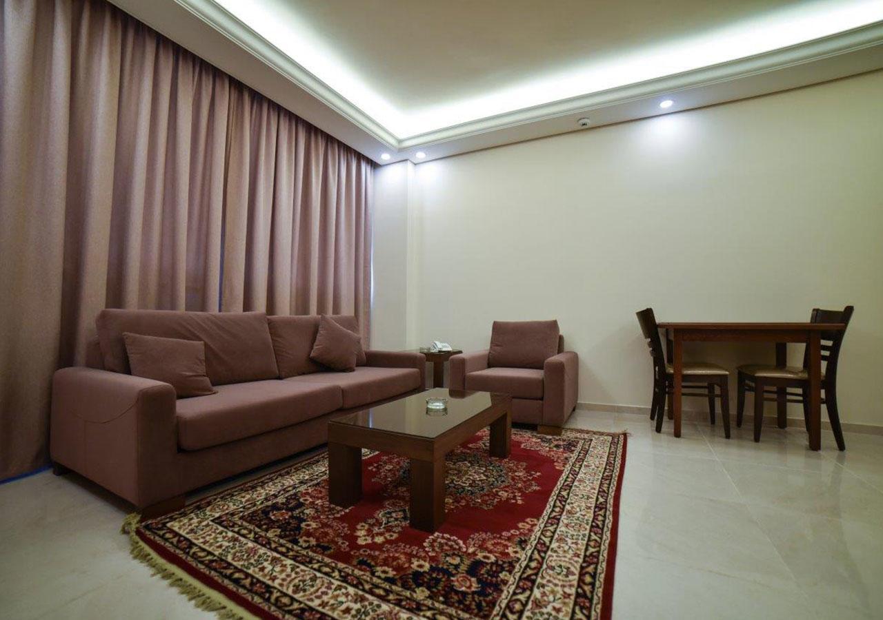 Al Jawhara Suites Бейрут Екстериор снимка